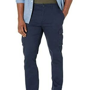 Amazon Essentials Men's Straight-Fit Stretch Navy Cargo Pant